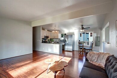 19715 Filbert Dr, Bothell, WA 98012 - photo 4