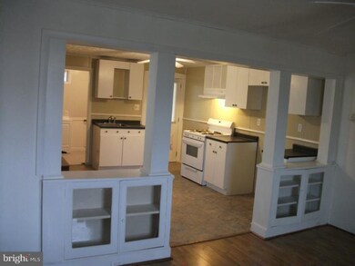 120 S Main St, Spring City, PA 19475 - photo 4