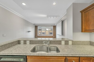 22_220MACAveWindowStillRealEstatePhotogr