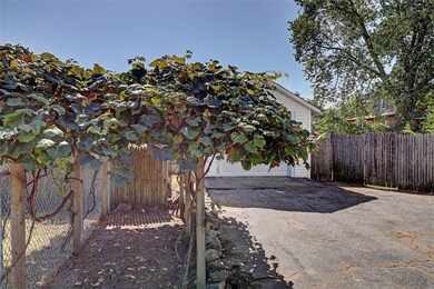 28 Balkcom St, Riverside, RI 02915 - photo 5