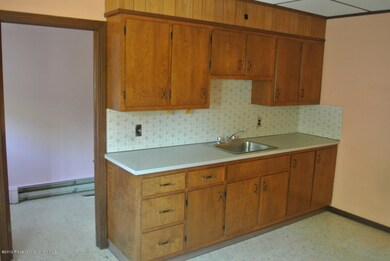 1814 Washburn St unit 1816, Scranton, PA 18504 - photo 4