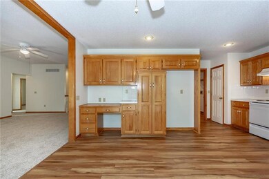 11007 W 70th St, Shawnee, KS 66203 - photo 5