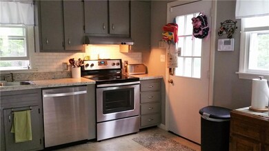 42 Essex St, Sanford, ME 04073 - photo 4