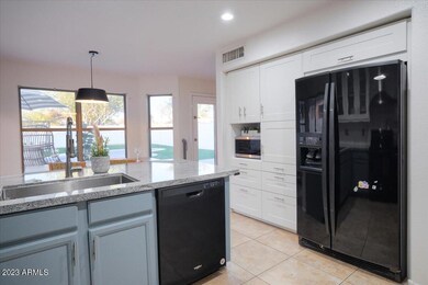 05-Kitchen