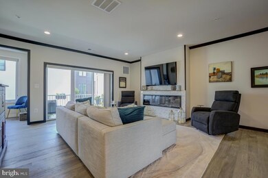 23673 Hopewell Manor Terrace, Ashburn, VA 20148 - photo 3