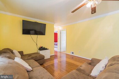 6406 Inlet St, New Carrollton, MD 20784 - photo 4