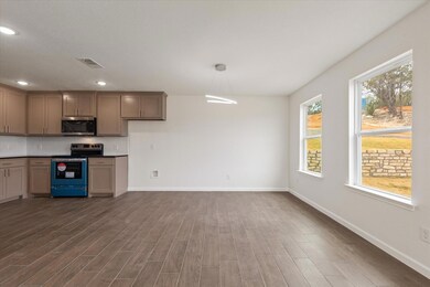 2408 Fox Ct, Granbury, TX 76048 - photo 7