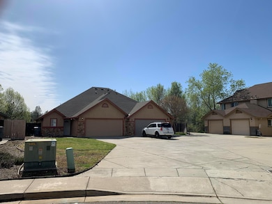 633 Marijean Way, Redding, CA 96003 - photo 6