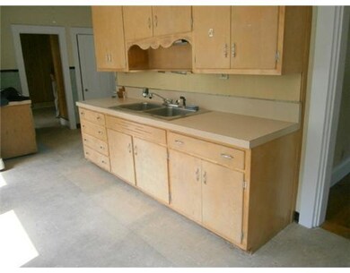 Kitchen. 1st floor