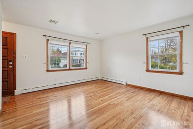 55 Metuchen Ave, Woodbridge, NJ 07095 - photo 5