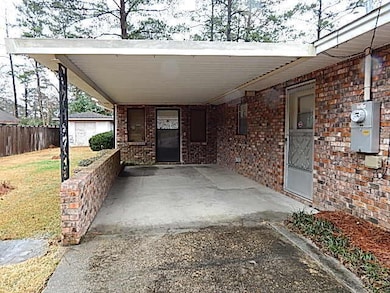901 Broad St, Columbia, MS 39429 - photo 3