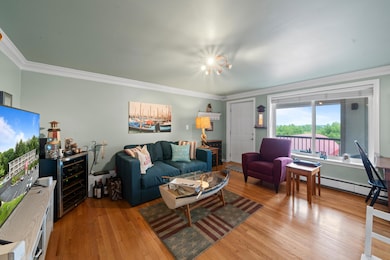 227 Dewey Ave unit 205, Fontana, WI 53125 - photo 6