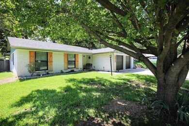 2915 W Day St, Denison, TX 75020 - photo 3