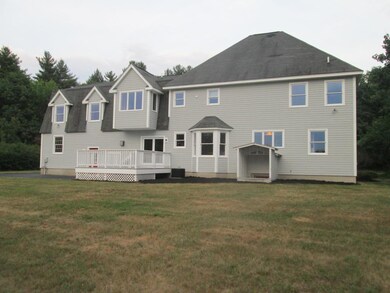 118 Castle Hill Rd, Windham, NH 03087 - photo 2