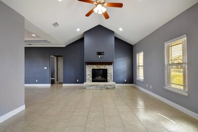1210 Nicole Ln, Fredericksburg, TX 78624 - photo 6