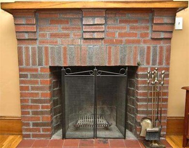 106 Newport St, Arlington, MA 02476 - photo 5