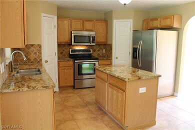 2704 NE 2nd Ave, Cape Coral, FL 33909 - photo 7