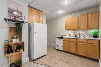 11 Aberdeen St unit C, Boston, MA 02215 - photo 4