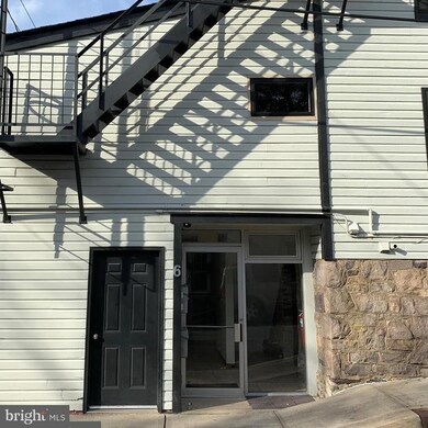 6 Ferry St unit B, Lambertville, NJ 08530 - photo 2