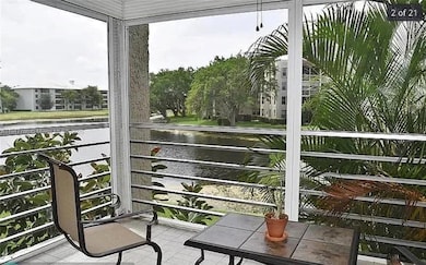 9230 Lagoon Place unit 215, Davie, FL 33324 - photo 2