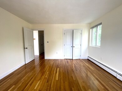 6 Mclean Place unit 6, Cambridge, MA 02140 - photo 3