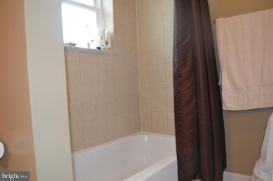 6710 Beddoo St, Alexandria, VA 22306 - photo 2