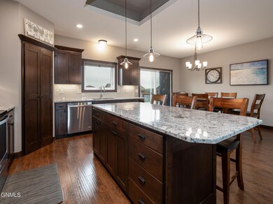 524_Quarry_Lane_Bismarck-49-Edit