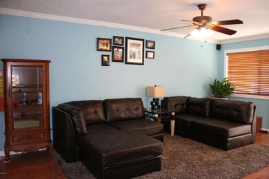 1146 E Hampton Cir, Mesa, AZ 85204 - photo 3