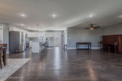 1588 Sanders Rd, Campbellsville, KY 42718 - photo 5