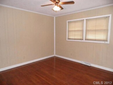 2755 Highland Dr, Lincolnton, NC 28092 - photo 7