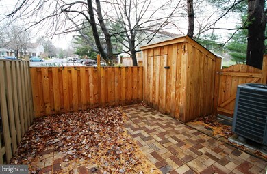 12807 Sage Terrace, Germantown, MD 20874 - photo 5