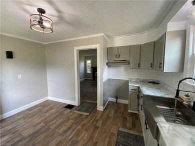 2659 Maple Ave NE, Canton, OH 44714 - photo 4