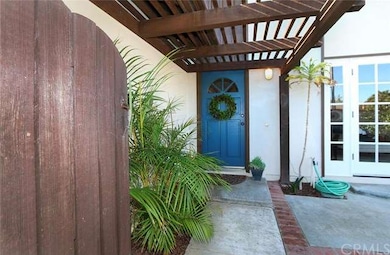 Courtyard Entry to Front Door