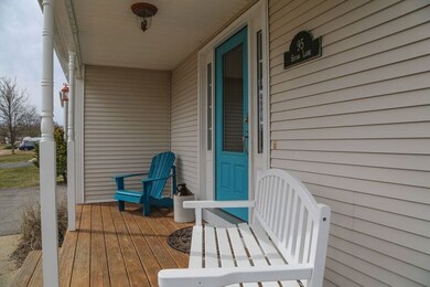 95 Straw Ln, Wakefield, RI 02879 - photo 5