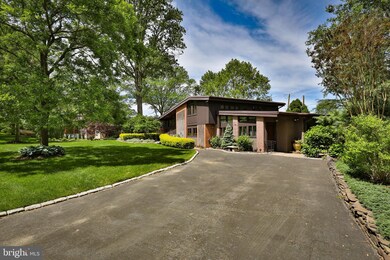 4105 Barberry Dr, Lafayette Hill, PA 19444 - photo 3