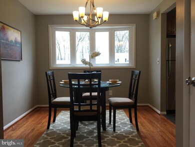 17 Parkwind Ct, Parkville, MD 21234 - photo 5