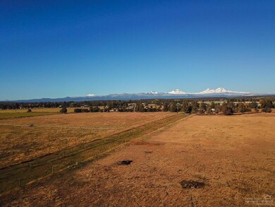 65875 Twin Bridges Rd, Bend, OR 97703 - photo 6