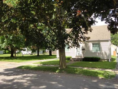 36 Maple Terrace, North Tonawanda, NY 14120 - photo 2