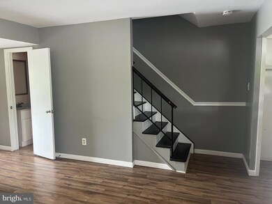 39 Fairmount Dr, Willingboro, NJ 08046 - photo 3