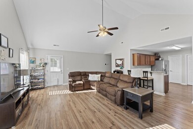 815 Slidingrock Ln, Sumter, SC 29150 - photo 7