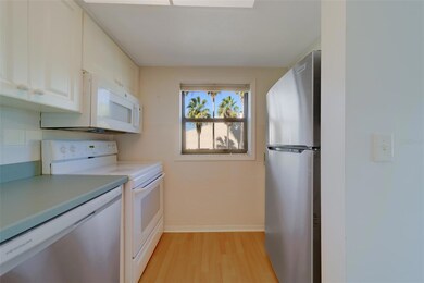 1 Windrush Blvd unit 28, Indian Rocks Beach, FL 33785 - photo 5