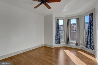 5 W Queen St unit D, Chambersburg, PA 17201 - photo 2