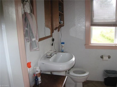 46392 Kelly Ave, East Liverpool, OH 43920 - photo 5