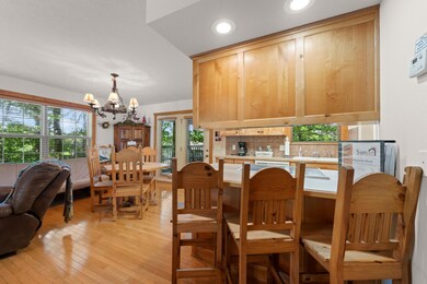 Kitchen Bar