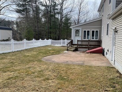 7 Eleanor St, Fitchburg, MA 01420 - photo 3