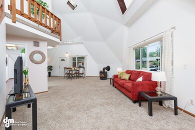 Living Room 20190710-DW-40883-SMALL