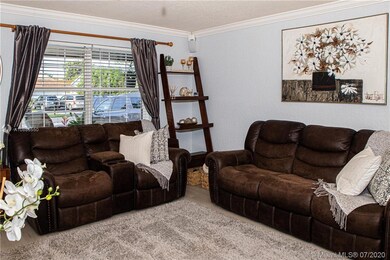 12821 SW 10th Ct, Davie, FL 33325 - photo 5