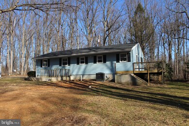 829 Streaker Rd, Sykesville, MD 21784 - photo 4