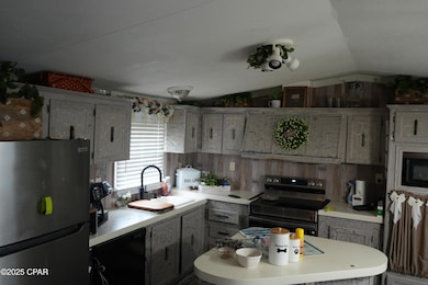 9812 Morar Rd, Southport, FL 32409 - photo 6