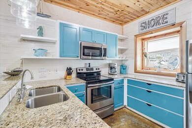 Super functional and equipped kitchen
